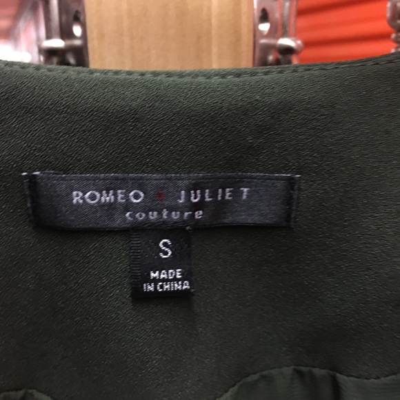 Vest - Picture 8 of 8